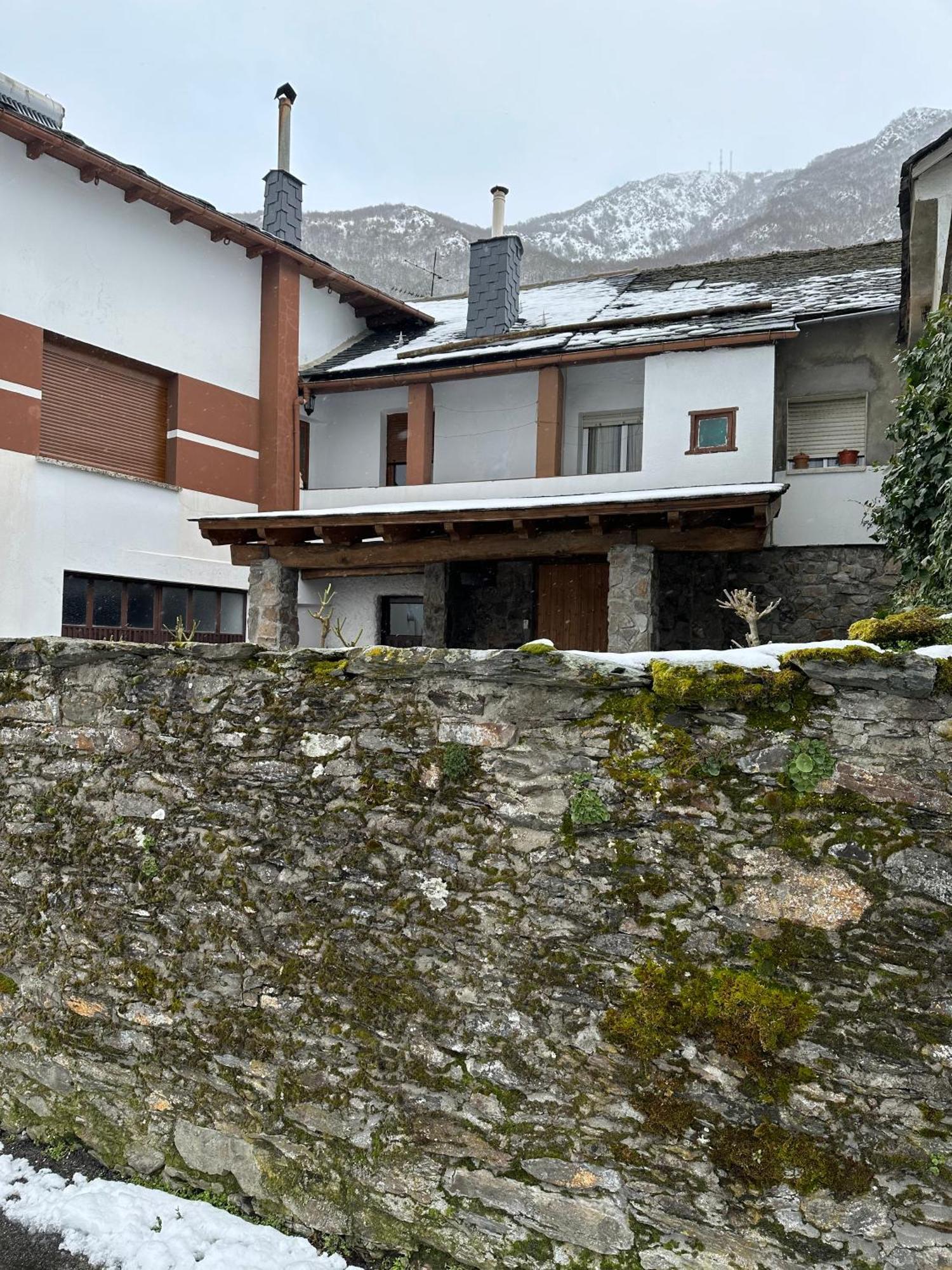فيلا La Casa Del Maestro Rabanal المظهر الخارجي الصورة